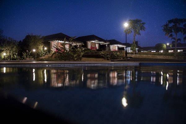 Luxury Tent, Lake View | Desk, bed sheets