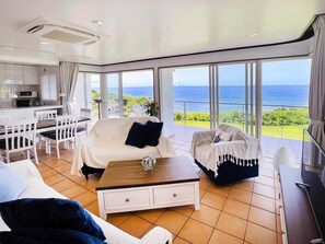 Interior - wisteria ocean Nakijin (Nakijin)