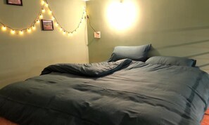 Quadruple Room | Blackout drapes, iron/ironing board, free WiFi - Hari Garden Homestay Dalat (Da Lat)