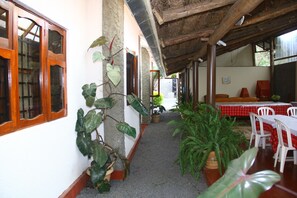 Free daily cooked-to-order breakfast - Mama Simba Arusha Homebase (Arusha)