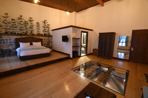 特色装修、特色家居、办公桌、熨斗/熨板