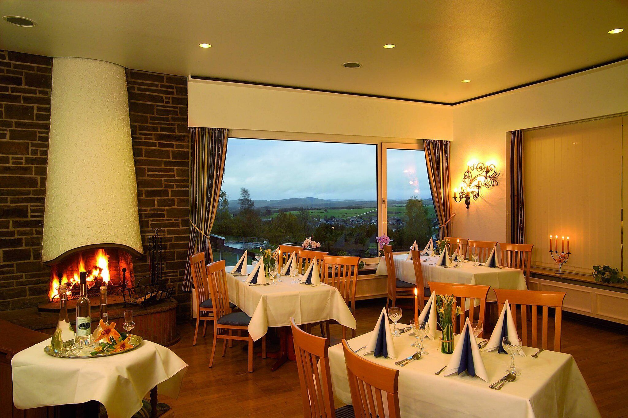 Daily buffet breakfast (EUR 7 per person)