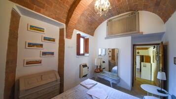 Appartamento, 1 camera da letto (In Famiglia) | 1 camera, materassi a doppio strato, tende oscuranti, Wi-Fi gratuito