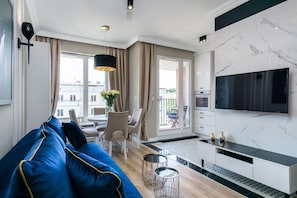 Premier Apartment | 1 bedroom, iron/ironing board, free WiFi, bed sheets - Elite Apartments Rajska Prestige (Gdansk)