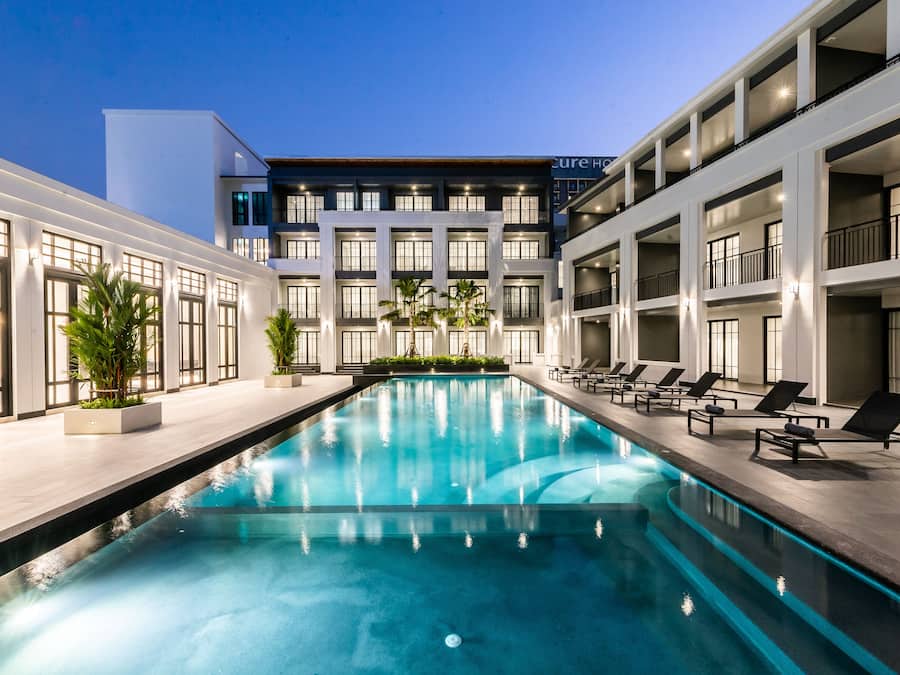 Outdoor pool, sun loungers