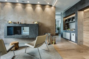 Sauna, Whirlpool, Dampfbad, Türkisches Bad/Hamam, Körperbehandlungen