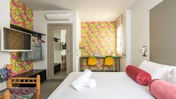 ์คํ ๋ค๋ ๋๋ธ๋ฃธ, ๋๋ธ์นจ๋ 1๊ฐ | 1 ๊ฐ์ ์นจ์ค, ์ค๋ฆฌ/๊ฑฐ์ํธ ์ด๋ถ, ๋ฏธ๋๋ฐ, ๊ฐ๊ฐ ๋ค๋ฅธ ์คํ์ผ์ ์ธํ
๋ฆฌ์ด