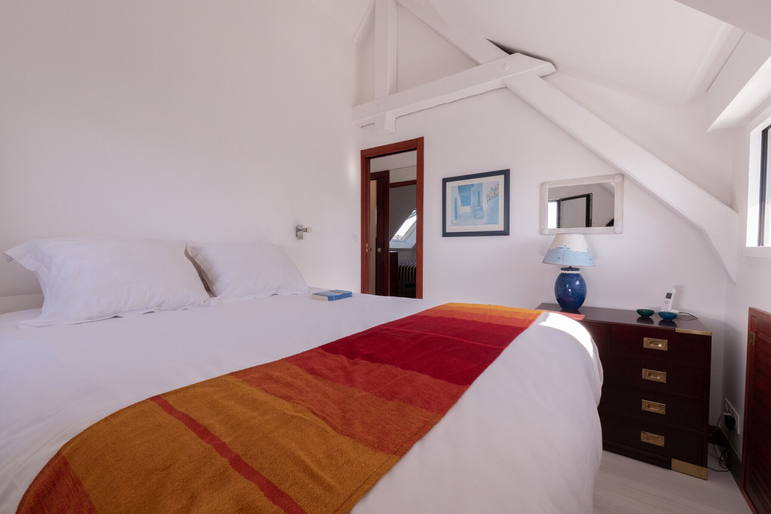 4 多间卧室、熨斗/熨衣板、旅行婴儿床、免费 WiFi