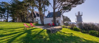 Lighthouse cottage 3* – exceptional seaview