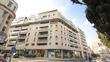 Bagian depan properti