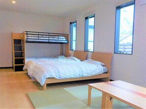 Casa (Building H) | Tende oscuranti, Wi-Fi gratuito, lenzuola