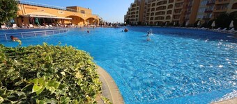 Midia Family Resort