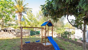 Außen-Kinderspielplatz