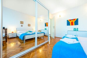 Family House, 3 Bedrooms | 3 bedrooms, soundproofing, iron/ironing board, free WiFi - Holiday Home Ore-Beach (Orebic)