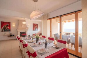 Villa, Beachfront | In-room dining