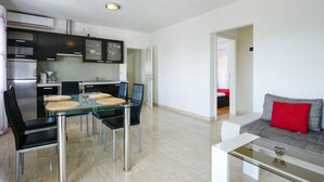 Unclassified image, 5 of 23, button - Apartments Trstenica (Orebic)