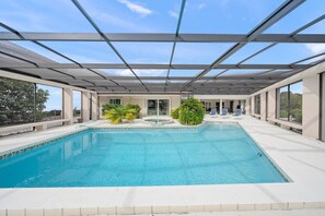 حمّام سباحة خارجي