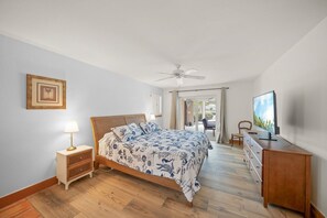 3 عدّة غرف نوم ومكواة/لوح كي وواي فاي وملاءات أسرّة