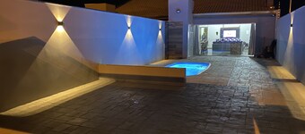 FAMILY HOUSE-Olympia 