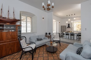 Villa, 4 Bedrooms | Living area | Flat-screen TV - Villa Orebić (Orebic)