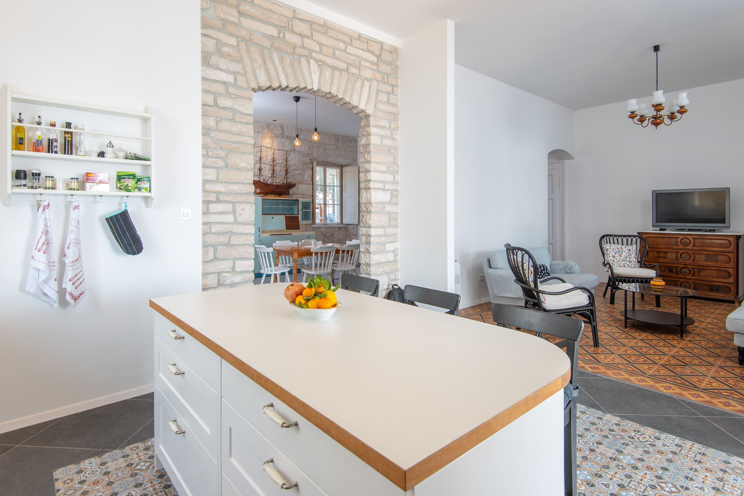 Villa, 4 Bedrooms | In-room dining