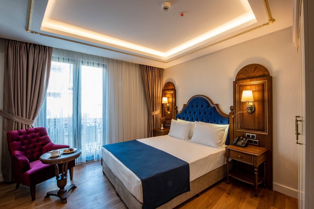 Premium bedding, minibar, in-room safe, desk