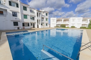 Outdoor pool - HAPPY MENORCA APARTMENT 700MTS FROM THE BEACH AND SWIMMING POOL (Cala en Porter)