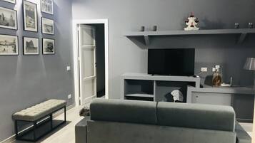 TV