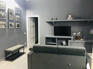 TV