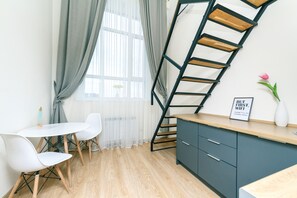 Exclusive Apartment | Living area | Smart TV - Inn Kiev (Kyiv)