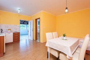 Comfort Apartment, 1 Bedroom, Balcony | Living area