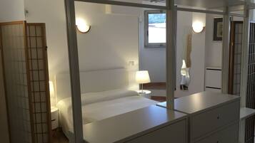 1 Schlafzimmer, BĂŒgeleisen/BĂŒgelbrett, kostenloses WLAN, BettwĂ€sche