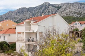 Garden - Apartmani Darjan (Orebic)