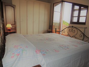 2 bedrooms, iron/ironing board, travel crib, bed sheets