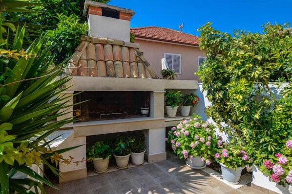 Aire de pique-nique/barbecue