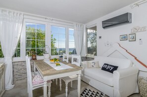 Apartment, 1 Bedroom, Terrace | In-room dining - Apartments LLR (Orebic)