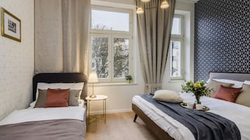 Comfort-lejlighed - 2 soveværelser (Slezska 53) | Individuelt design, individuel indretning, skrivebord