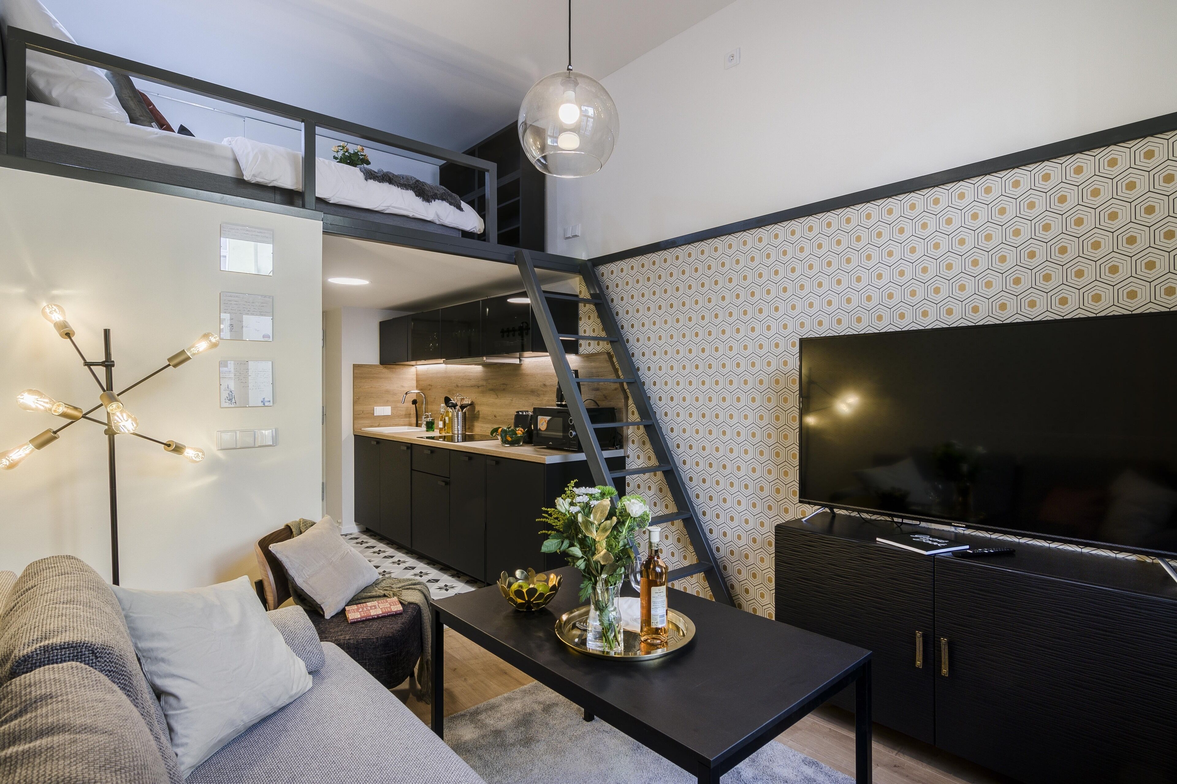開放式客房 (Apartment, Slezska 42) | 私人廚房 | 電冰箱、微波爐、烤箱、爐台