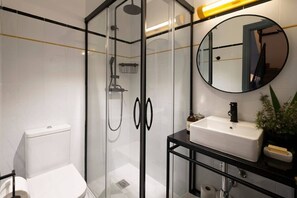 Free toiletries, hair dryer, towels, soap - NATURAL ENVIRONMENT-9PAX-Nuévalos-Monasterio de Piedra (Nuévalos)