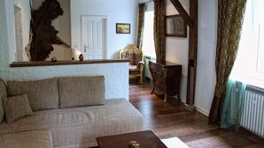 Apartment | Living area | Flat-screen TV - Birgits Landhaus (Willingen)