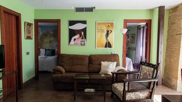 Een flatscreentelevisie