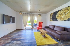 Smart TV - Pax house with private pool 3 (Krk)