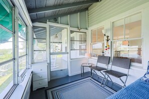 Interior - Thurston Point: Deepwater River Dock (Gloucester)