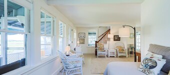 Thurston Point: Deepwater River Dock