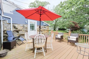 تناول الطعام بالخارج