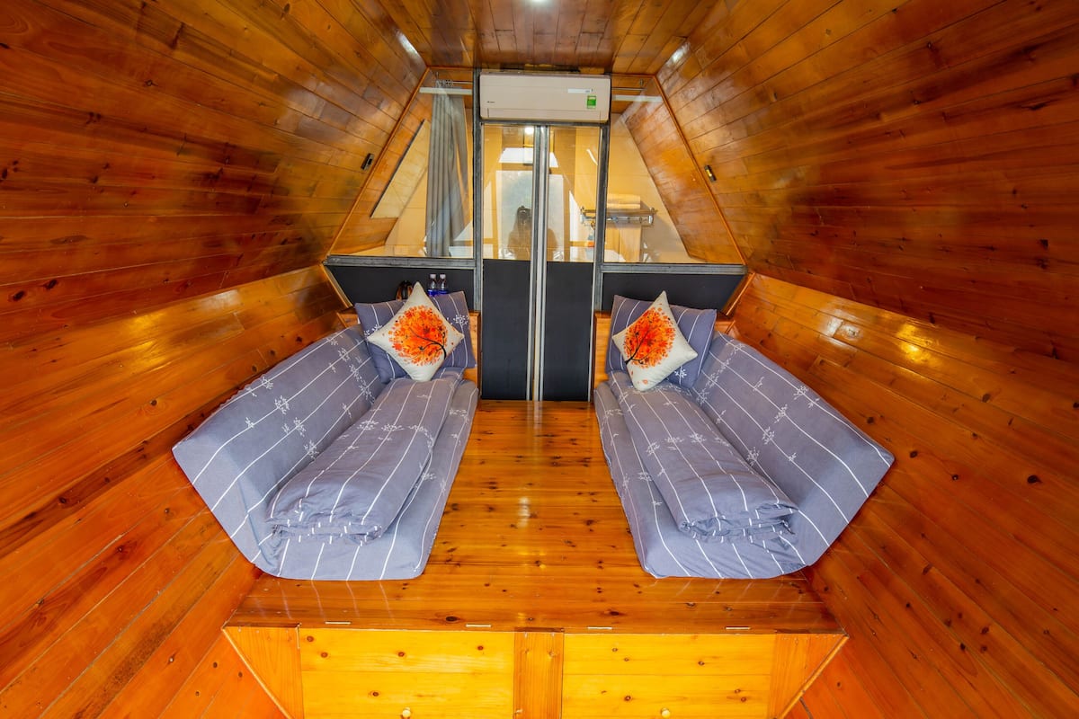 Bee Double or Twin Room, Garden View | Blackout curtains, soundproofing, free WiFi, bed sheets