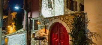 Small Luxury Hotel 1800