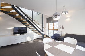 Living room - Lucky Apartments  Wita Stwosza 15 (Wroclaw)