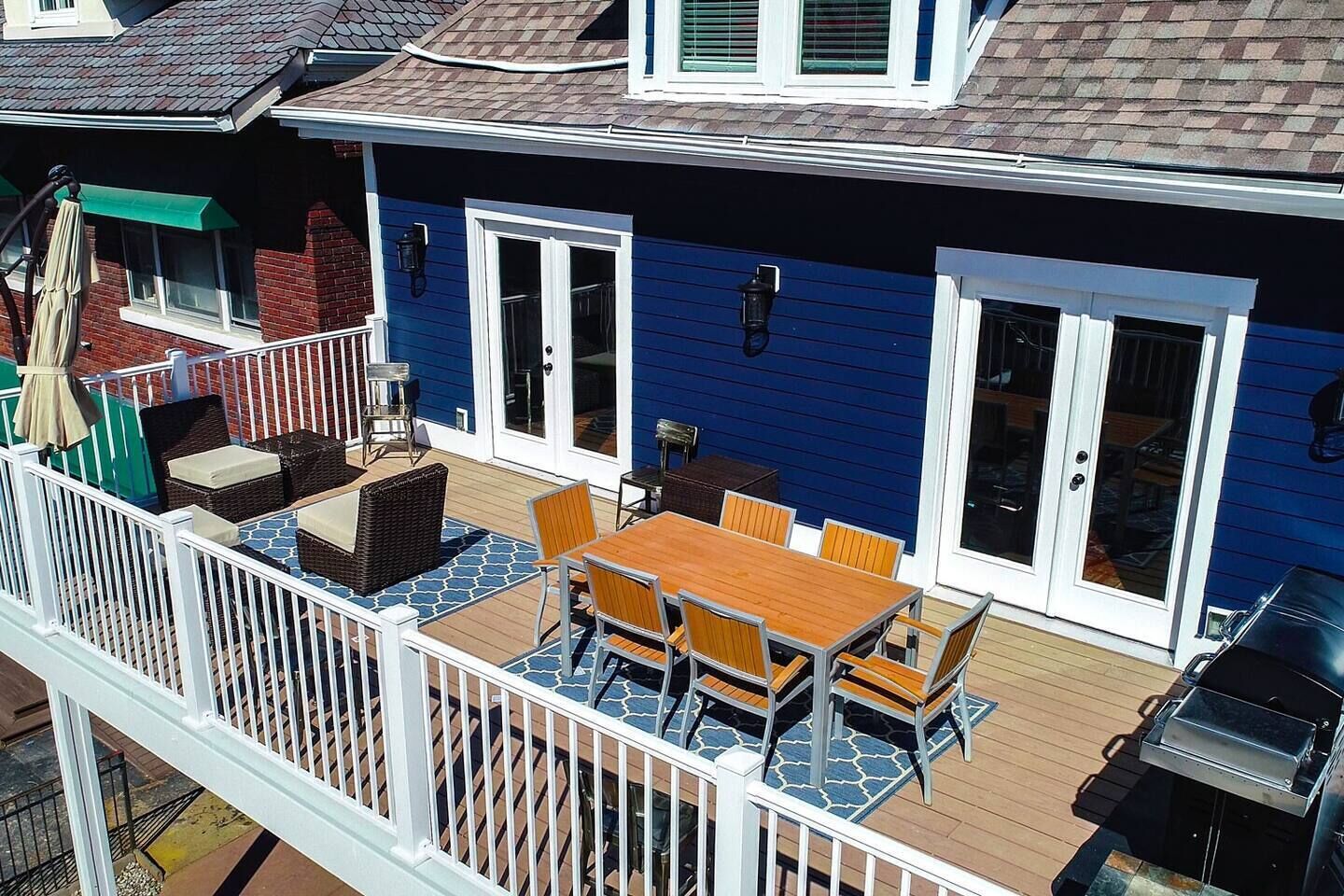 Lux Highlands Spectacular with Sky Deck ~ 6BR 4BA