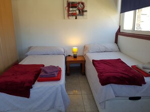 3 bedrooms, iron/ironing board, WiFi